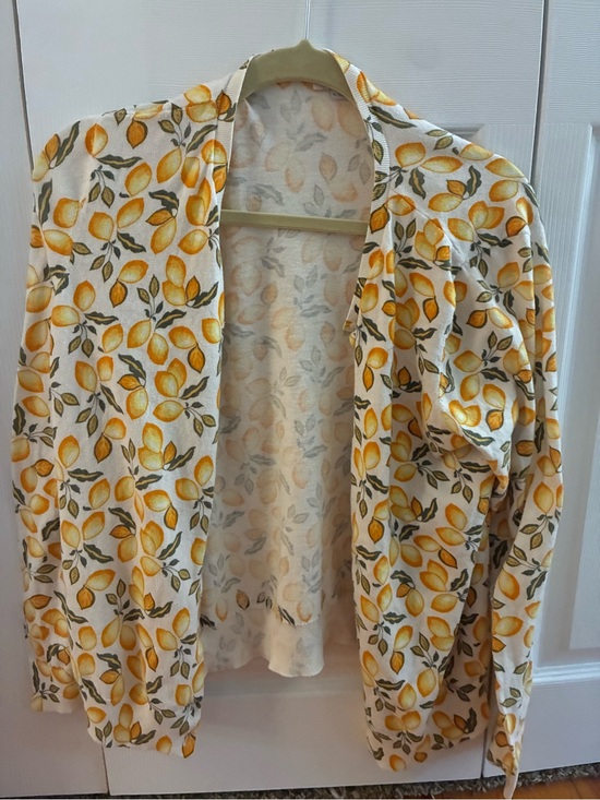LOFT Tops - LOFT Yellow Lemon-Print Open Cardigan
